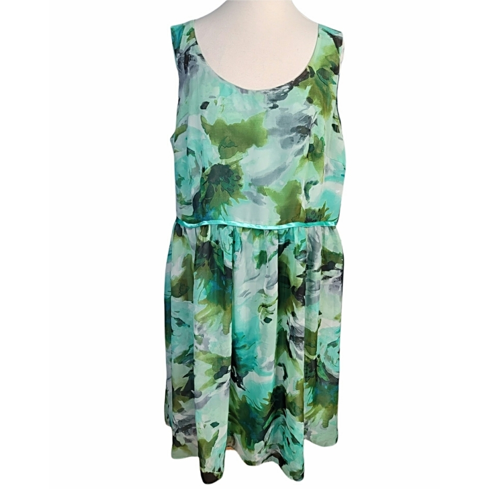 Dana Kay Watercolor Green Sleeveless Flowy Chiffon Dress Size 18W
